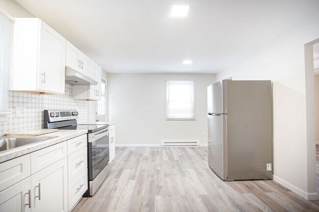 Building Photo - 1224 Page Blvd