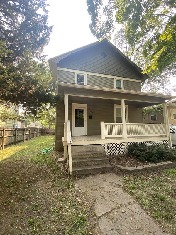 1704 Kentucky St, Lawrence, KS 66044 House Rental in Lawrence, KS
