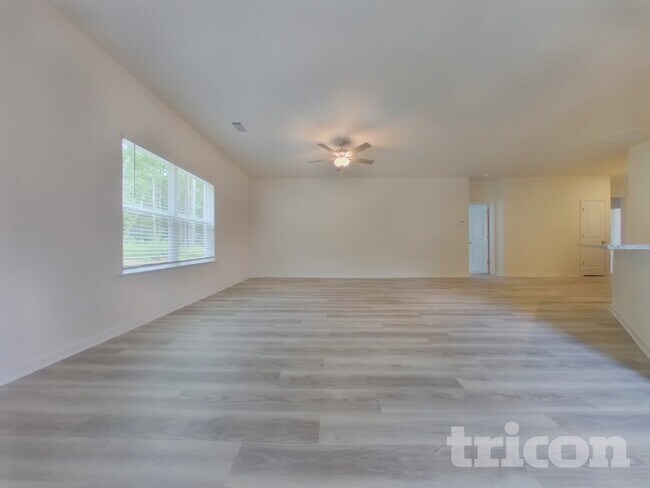 Building Photo - 453 Prescott Wy