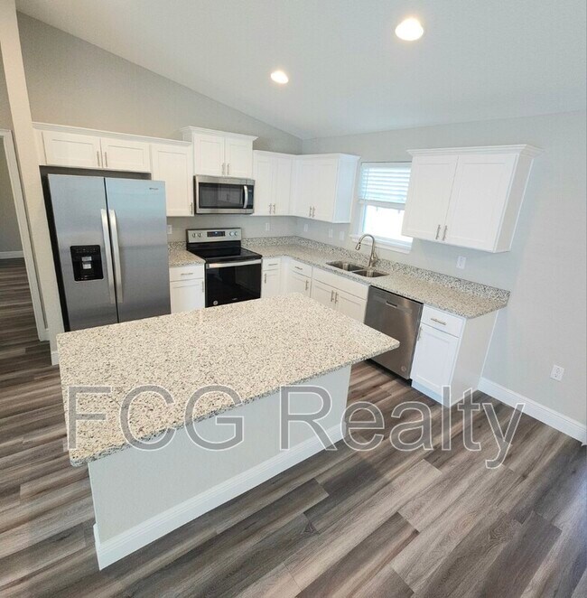 Foto del edificio - 7 Hemlock Radial Ln
