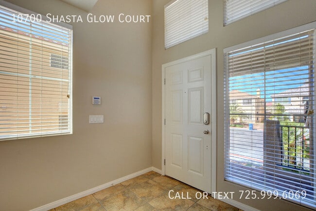 Building Photo - 10700 Shasta Glow Ct