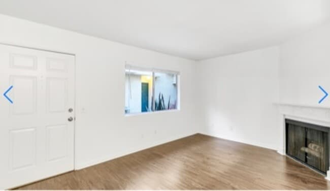 Interior Photo - 1611 S Bundy Dr