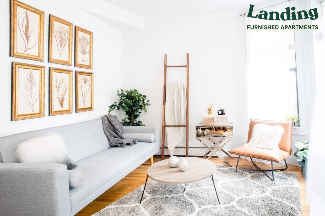 Foto principal - 679 Greenwich St
