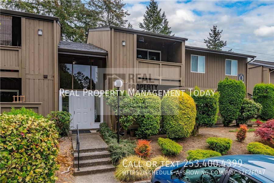 Foto principal - 2 Bedroom Condo in Tacoma!