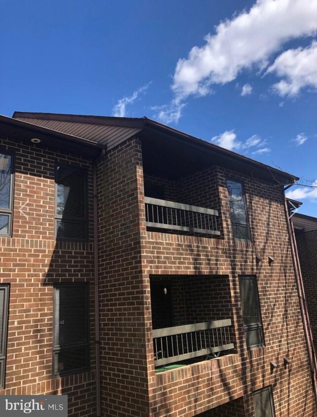 Primary Photo - 23254 Chestnut Oak Ct