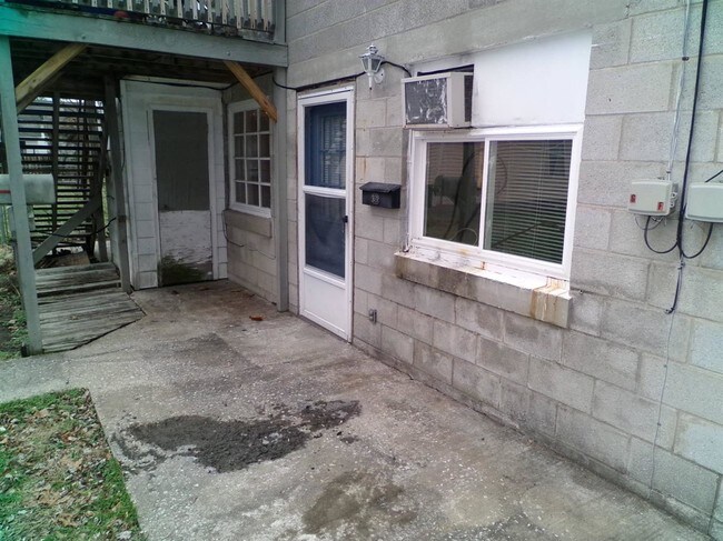 Building Photo - 368 Wallace Ave