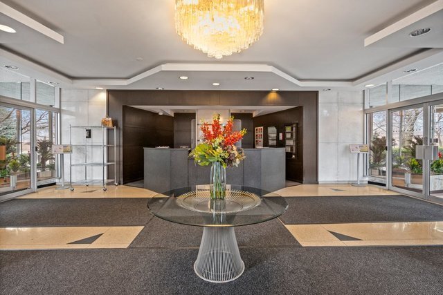 Foto del edificio - 3950 N Lake Shore Dr