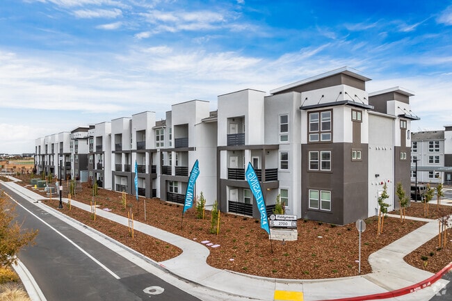 Foto principal - Fiddyment Apartments