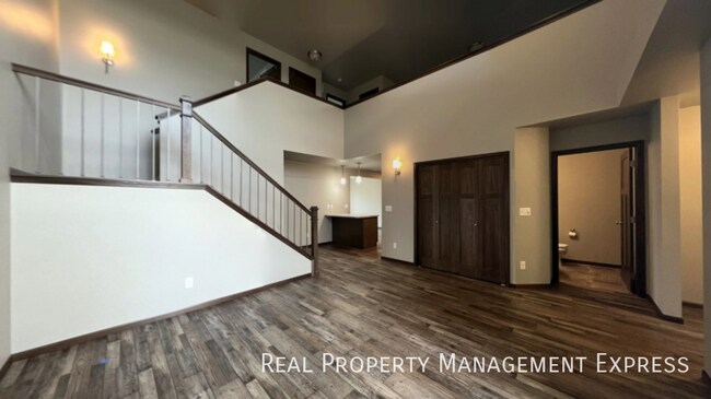 Foto del edificio - 5611 S Yarrow Trail
