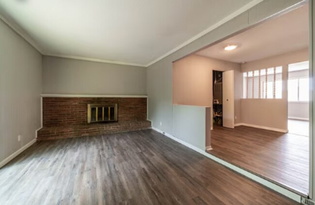 Foto del edificio - 2588 Maybury Rd
