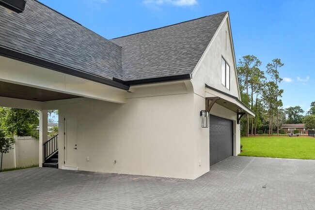 Foto del edificio - 3222 Holliday Ave