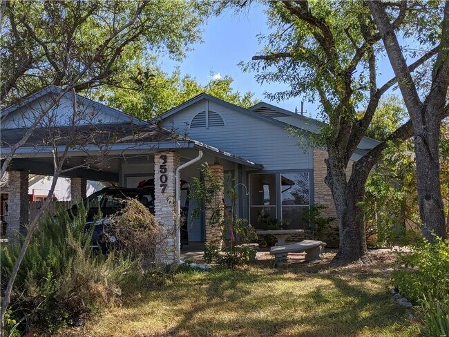 Building Photo - 3507 Leafield Dr
