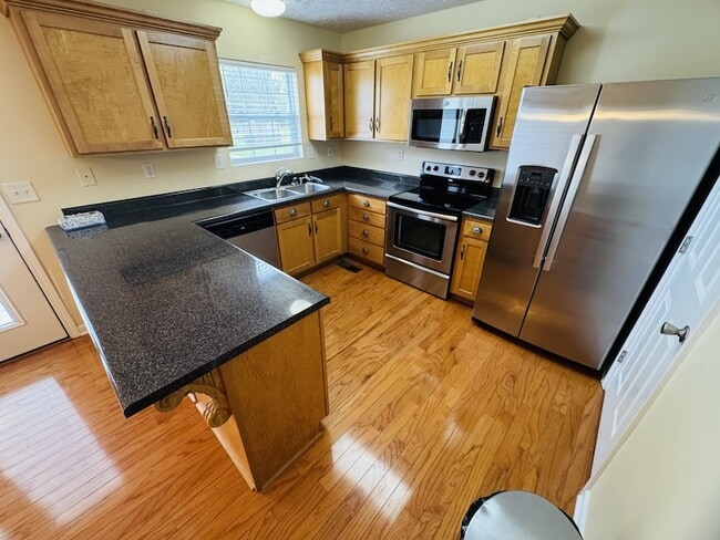 Photo - 403 S Tarver Ave House