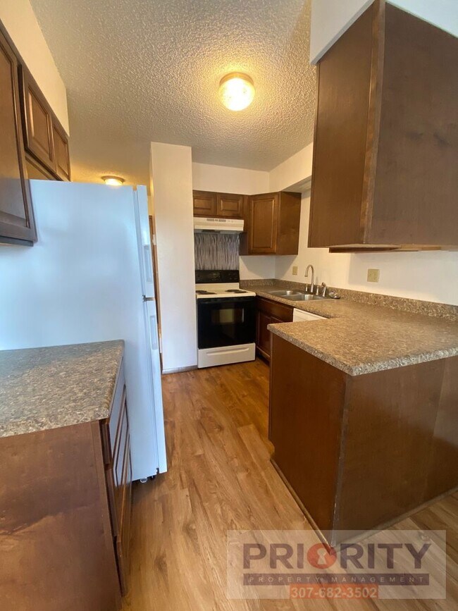 Foto del edificio - 3 bedroom, 2.5 bath 1,500 sqft Townhouse