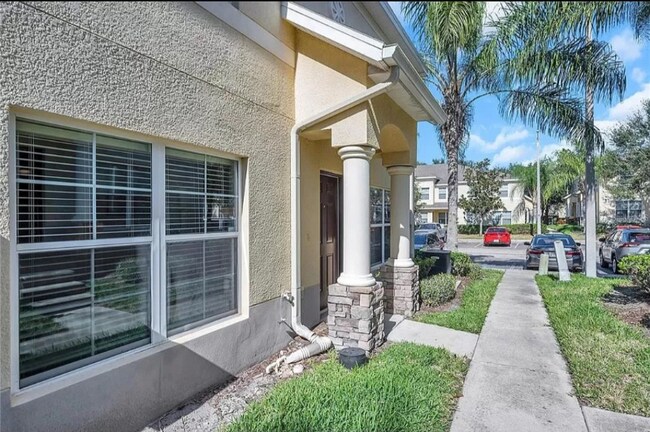Building Photo - 10950 Keys Gate Dr