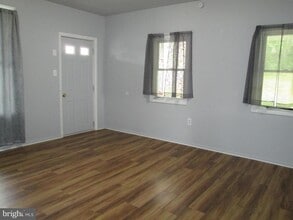 Building Photo - 1208 Locust St