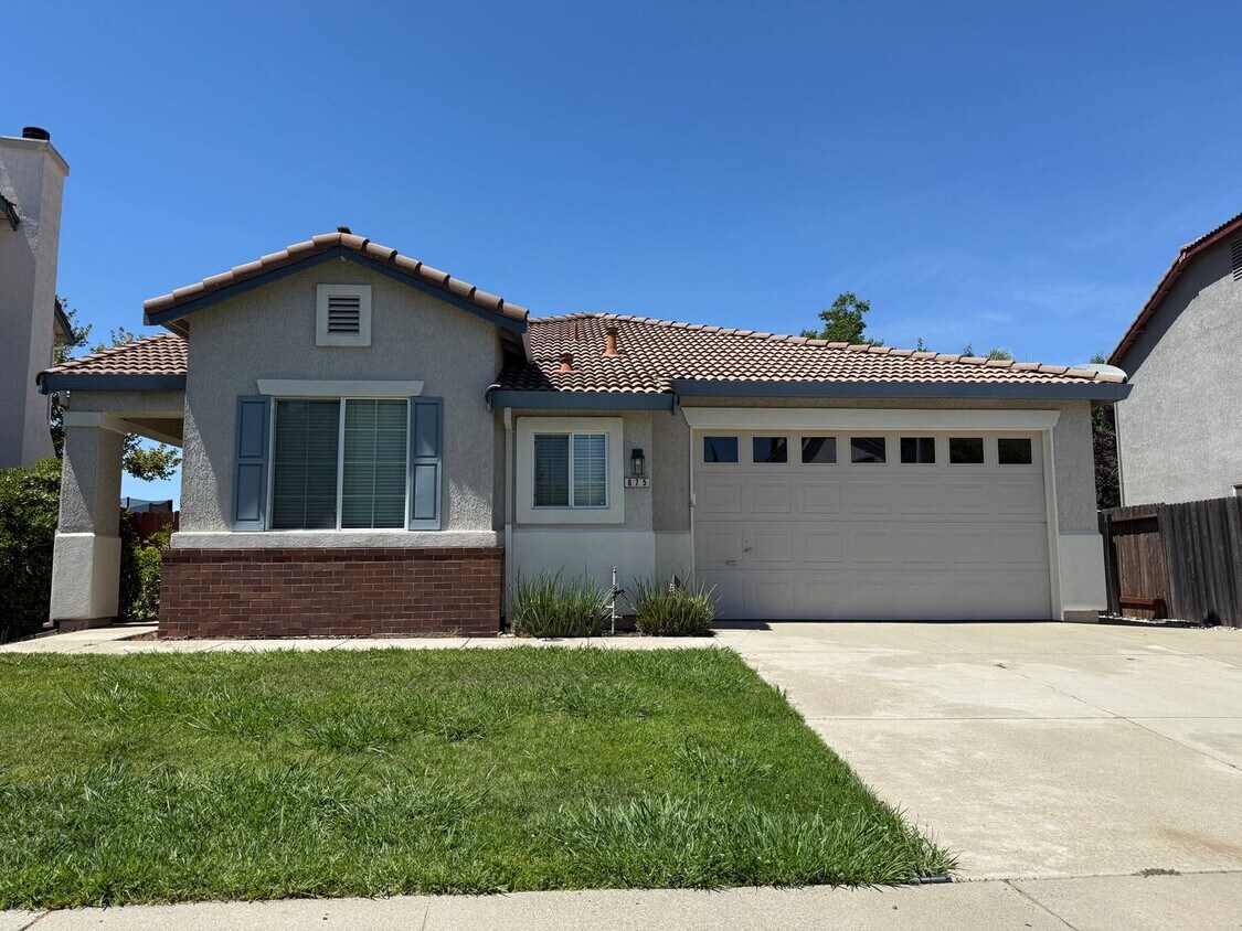 Primary Photo - NICE SINGLE STORY HOME NEAR PARK AND SCHOOLS!