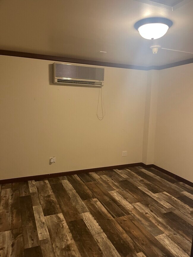 Foto del edificio - 516 W 6th St