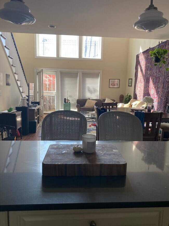 Foto del edificio - 1232 4th St NW