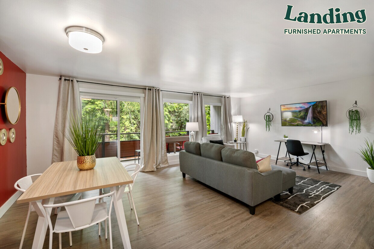 Foto principal - 545 Bellevue Way SE