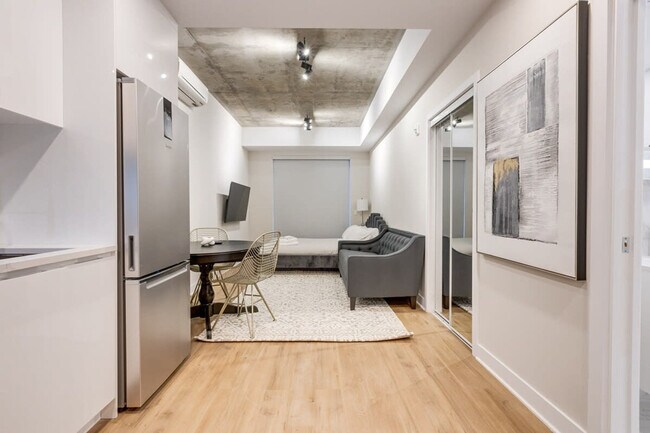 Photo du bâtiment - 742 Rue William