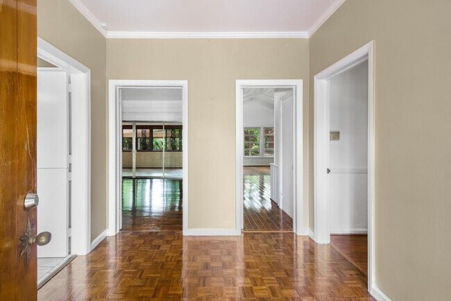 Foto del edificio - 757 Old Ivy Rd NE