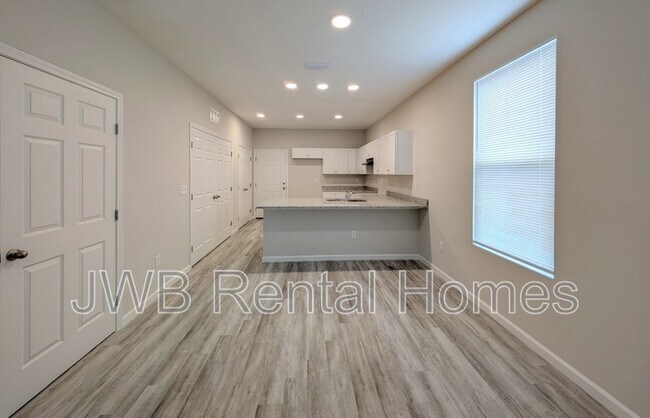 Foto del edificio - 262 E 18th St