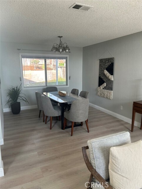 Foto del edificio - 3460 N Orangewood Ave