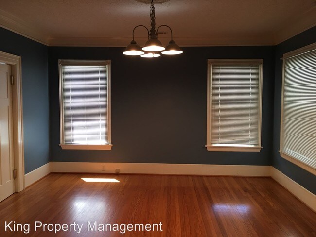 Foto del edificio - 3 br, 2 bath House - 1505 Christine Ave