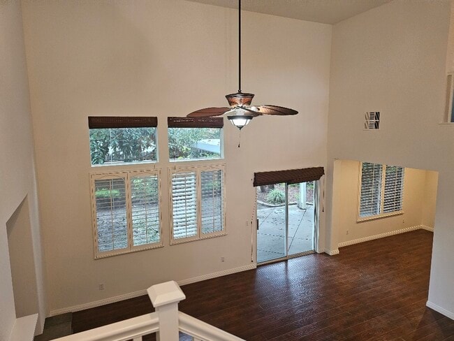 Foto del edificio - 8713 Springside Ct