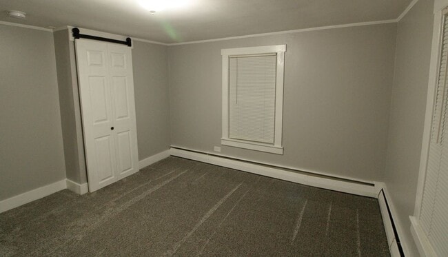 Building Photo - 125 Bow St