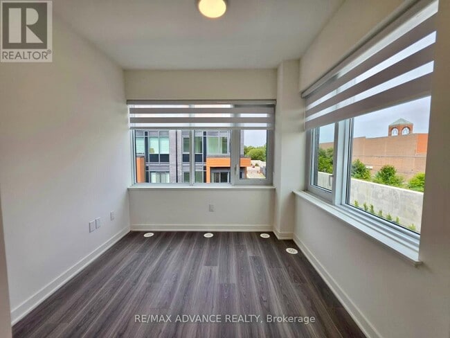 Building Photo - 75 Curlew Dr