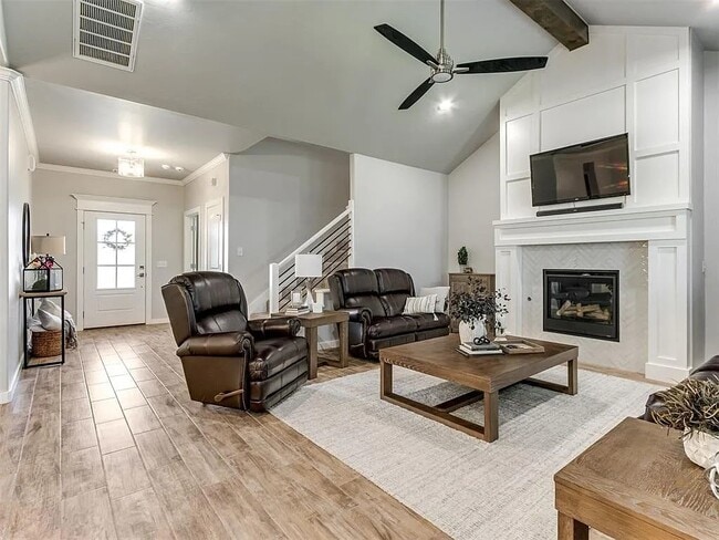 Building Photo - 1391 Hickory Trl