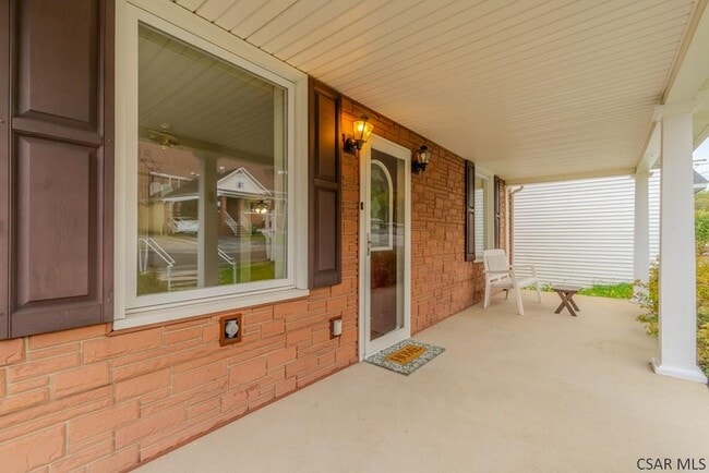 Foto del edificio - 703 Saybrook Pl