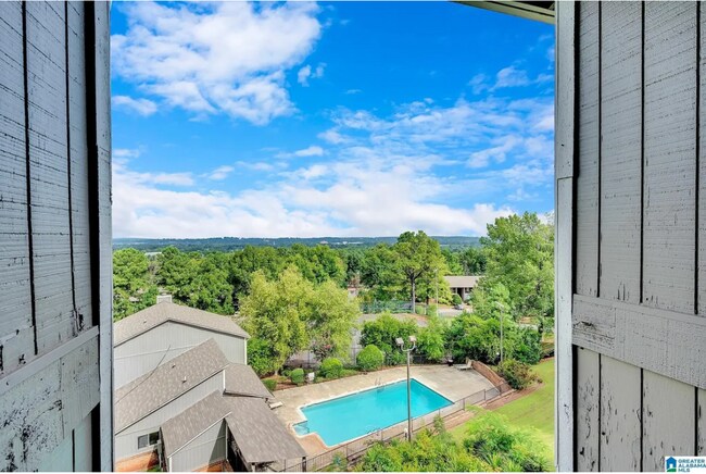 Foto del edificio - 422 Skyview Dr