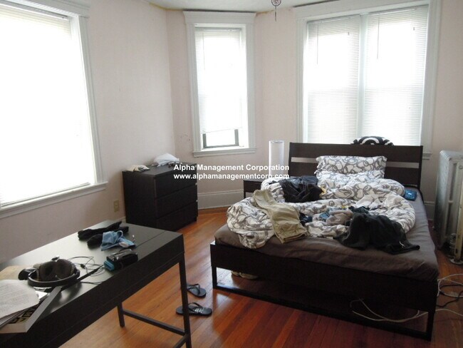 Foto del edificio - 97 Saint Stephen St