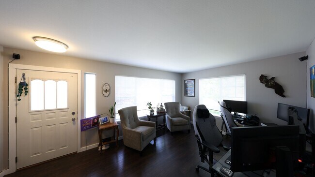 Foto del edificio - 3 Bed 2.5 Bath - Cat Friendly - Groups - NAS Whidbey
