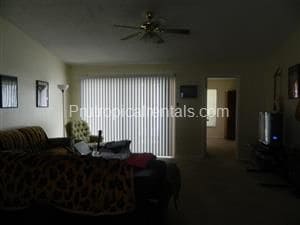 Building Photo - 7467 Heather Walk Dr