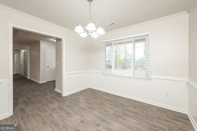 Foto del edificio - 2202 Independence Dr SW