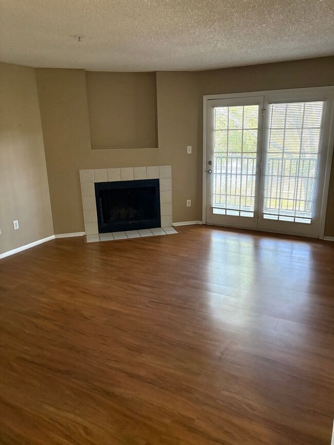 1 bedroom 1 bath with fireplace and a view - 1 bedroom 1 bath with fireplace and a view House