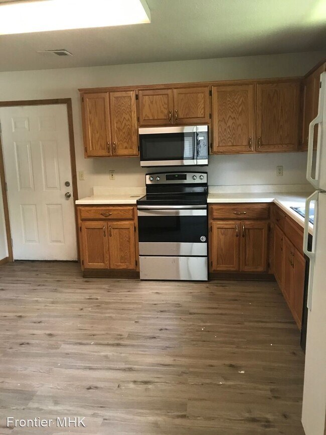 Building Photo - 3 br, 1.5 bath House - 1514 Colorado St.