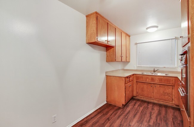 Foto del edificio - 8238 Telegraph Rd