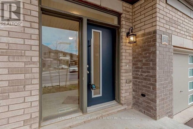 Building Photo - 166 Deerpath Dr