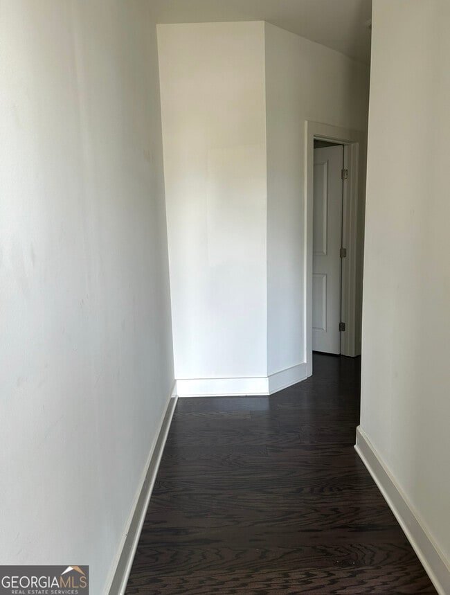 Foto del edificio - 18 Steelwood Ct
