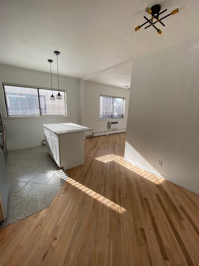Building Photo - 2249 37th St