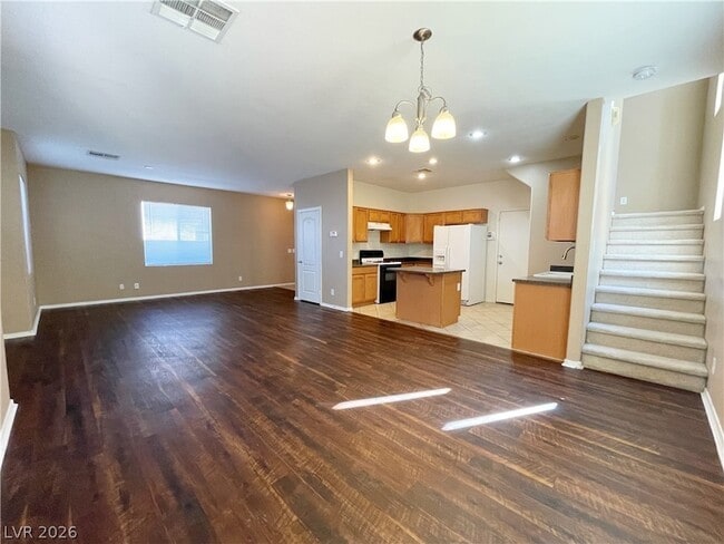 Building Photo - 10519 Allegrini Dr