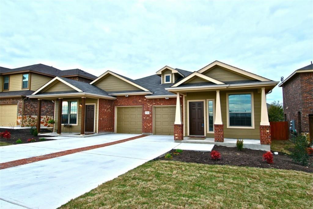 Foto principal - 131 Creekside Villa Dr
