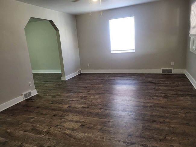Foto del edificio - Newly renovated 3 bedroom house in Brookli...