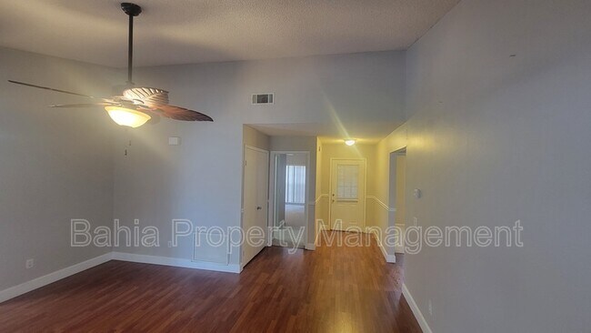 Building Photo - 4621 Cabbage Palm Dr