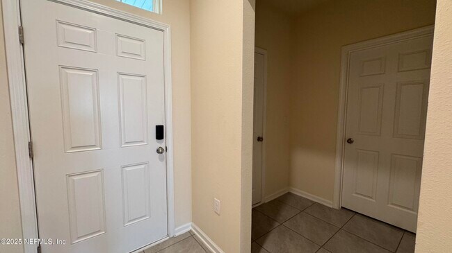 Foto del edificio - 443 Coastline Wy